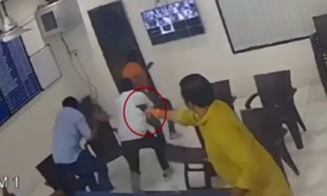 गोळीबार