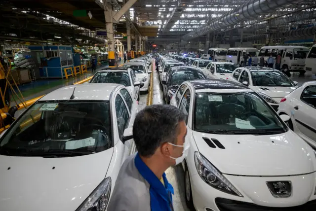 در سه سال اخیر میزان فروش ایران خودرو از طریق قرعه‌کشی به شکل قابل ملاحظه‌ای افزایش پیدا کرده است