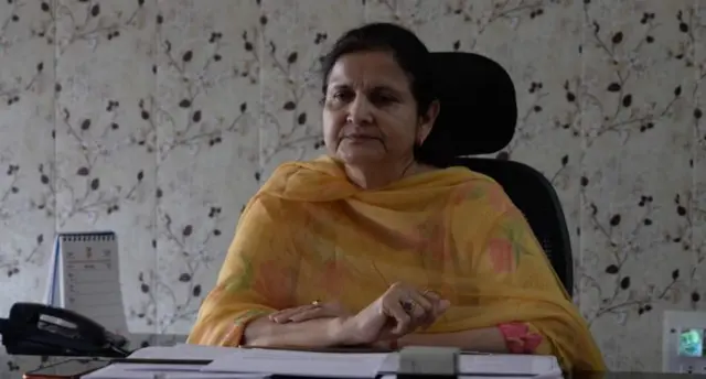 జమ్మూ కశ్మీర్ డ్రగ్ కంట్రోలర్ లోతిక ఖజురియా