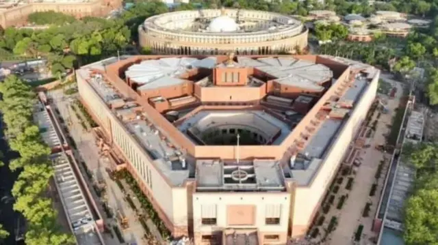 தமிழ்நாடு, மகளிர் இடஒதுக்கீடு மசோதா, திமுக, அதிமுக