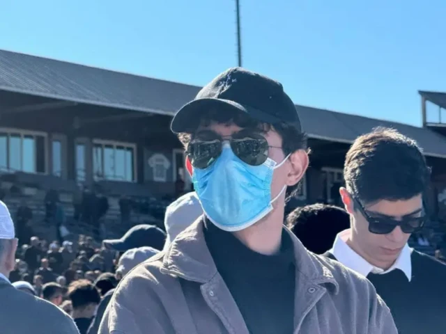 جوان‌ها هم در مراسم تشییع جنازه گولن شرکت کردند