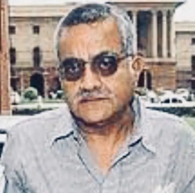 அப்போதைய பாதுகாப்பு இணையமைச்சர் அருண் சிங்