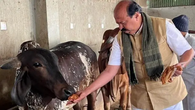 పూర్ణేశ్ మోదీ