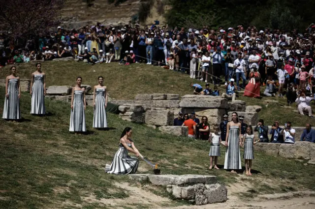 تمرین مراسم روشن کردن مشعل المپیک ۲۰۲۴