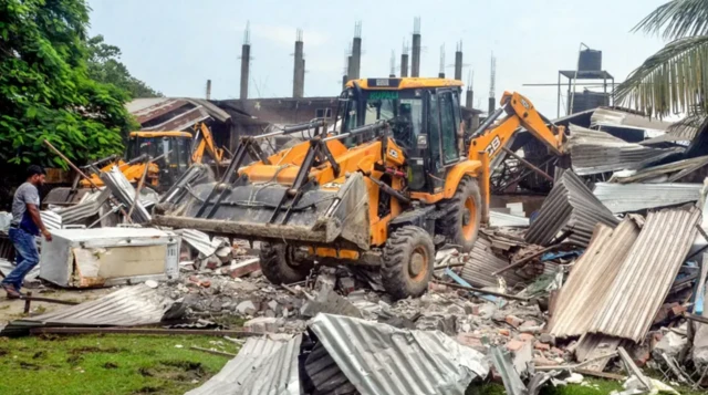 புல்டோசர் நடவடிக்கை