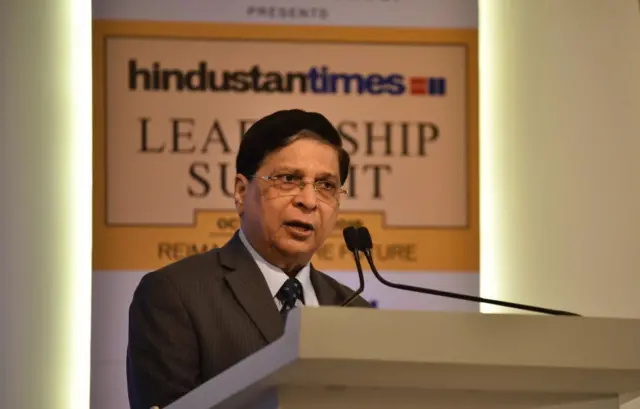 पूर्व मुख्‍य न्‍यायाधीश दीपक मिश्रा के ख़िलाफ़ भी महाभियोग प्रस्ताव लाने की कोशिश की गई थी