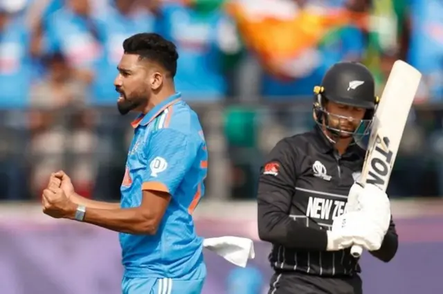 நியூசிலாந்து 273 ரன்களில் ஆட்டமிழந்தது 