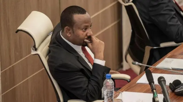 Bulchiinsi MM Abiy Ahimad walitti bu'iinsaafi rakkoo nageenyaan qoramaa jira