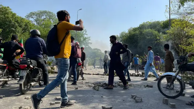 ਇਮਰਾਨ ਖ਼ਾਨ 