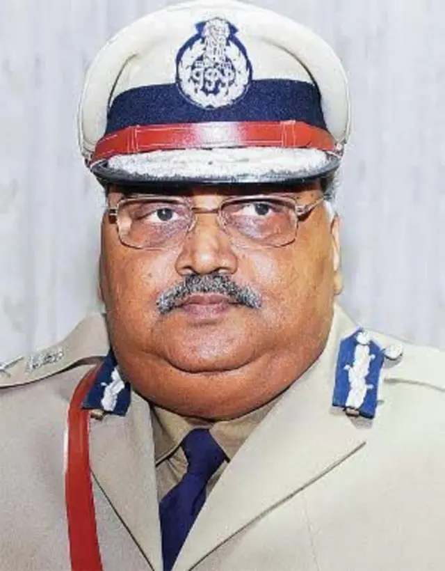 కర్ణాటక, ఓం ప్రకాశ్, డిప్రెషన్
