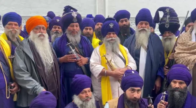 ਬੁੱਢਾ ਦਲ ਦੇ ਮੁਖੀ ਬਾਬਾ ਬਲਬੀਰ ਸਿੰਘ