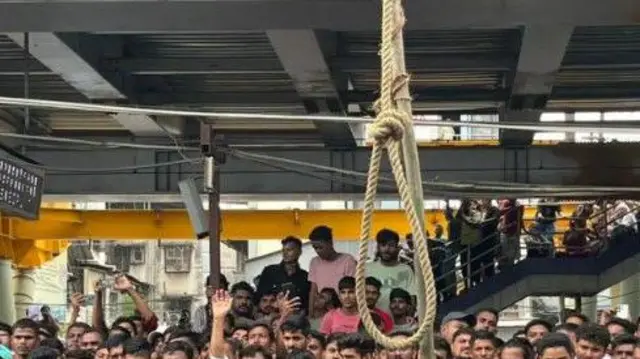 बदलापुर में विरोध प्रदर्शन