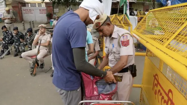 પહેલવાનોનાં ધરણાં
