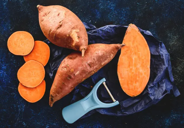 Sweet potatoes na also great source of vitamins A and C.