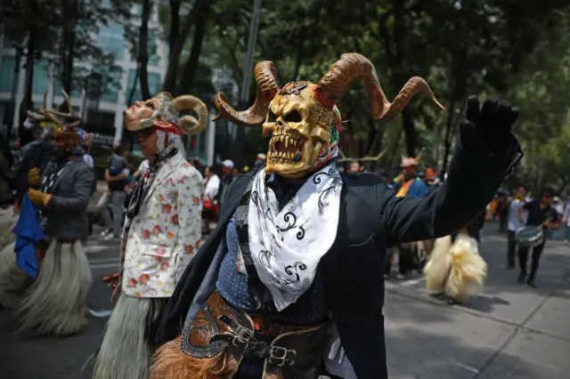 مسيرة بمناسبة اليوم الدولي للشعوب الأصلية في مكسيكو سيتي بالمكسيك