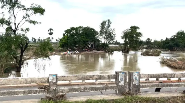 మోరంచపల్లి వాగు 