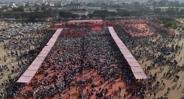 खेजड़ी बचाने के लिए दो फरवरी को बीकानेर में महापड़ाव के दौरान बड़ी संख्या में पर्यावरण प्रेमी जुटे थे