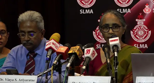 නිර්වින්දන සහ දැඩිසත්කාර විශේෂඥවරුන්ගේ විද්‍යායතනයේ සභාපති විශේෂඥ වෛද්‍ය අනෝමා පෙරේරා දෙන්න වෙයිද?