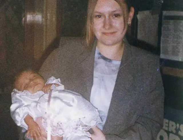 லூசி இறக்கும்போது அவருக்கு 15 வயது