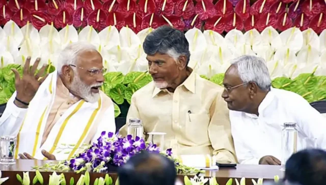 நரேந்திர மோதி 