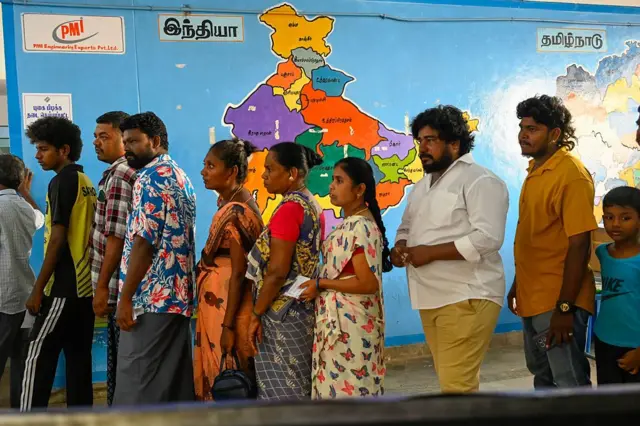 ఎన్నికలు, ఎగ్జిట్ పోల్స్