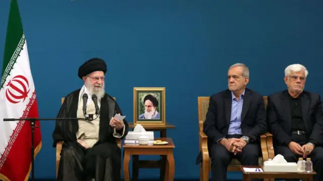 آیت‌الله علی خامنه‌ی