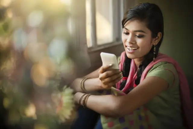 ஒருமித்த உறவுக்கான ஒப்புதல் வயது