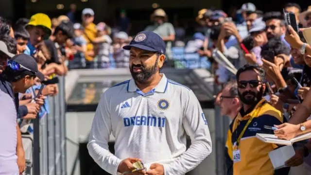 बॉर्डर-गावसकर चषकातल्या शेवटच्या सामन्यात रोहित शर्मा खेळत नसून, जसप्रीत बुमराह कर्णधार आहे.