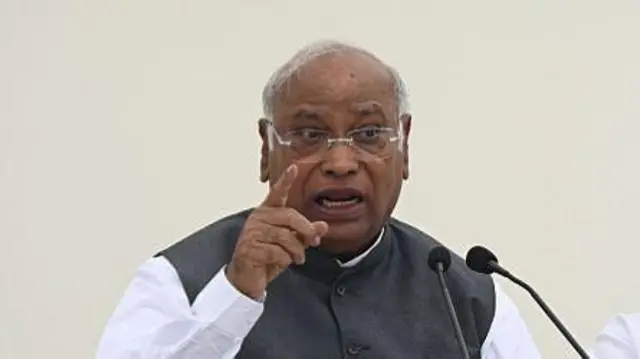 મંત્રીઓને હઠાવવાના સરકારના પ્રસ્તાવિત બિલ પર શું બોલ્યા કૉંગ્રેસ અધ્યક્ષ? – ન્યૂઝ અપડેટ