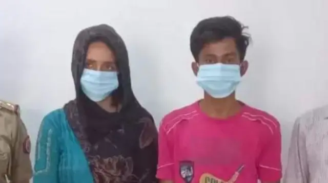 ધરપકડ બાદ પોલીસ જાપ્તામાં સીમા અને સચીન 