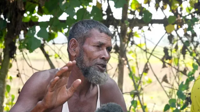 মোঃ ইউনূস,