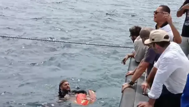 Proses pencarian pelatih Valencia Putri B, Fernando Martin kini menggunakan teknologi sonar usai sinyal ponselnya terdeteksi