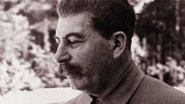 ஸ்டாலின் 