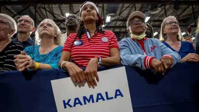 கமலா ஹாரிஸ் அதிபர் வேட்பாளர் 