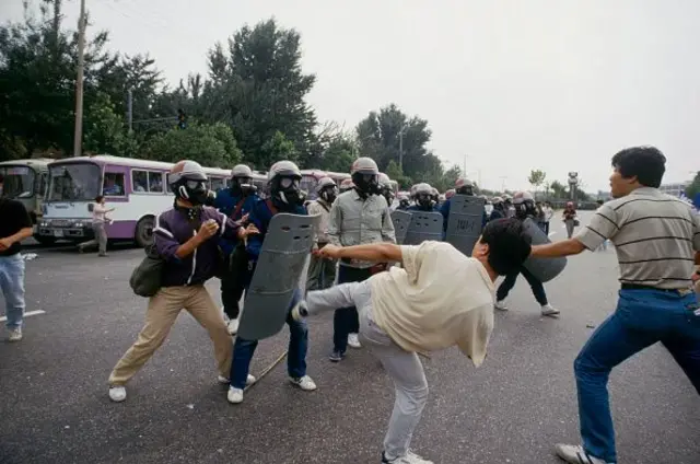 বিক্ষোভ