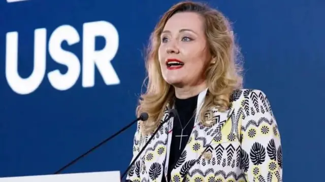 Елена Ласконі