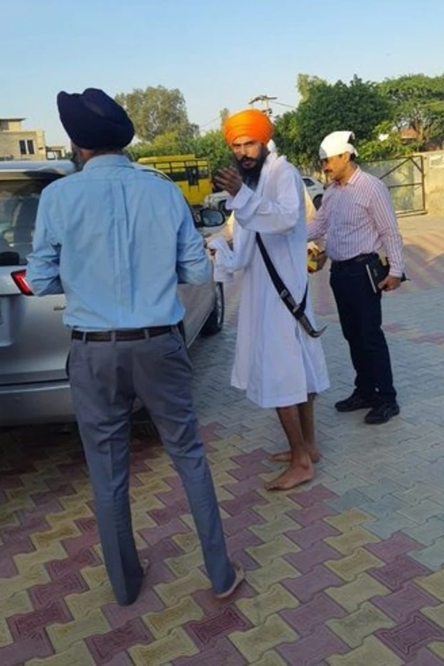 ਅਮ੍ਰਿਤਪਾਲ ਸਿੰਘ ਗ੍ਰਿਫ਼ਤਾਰ