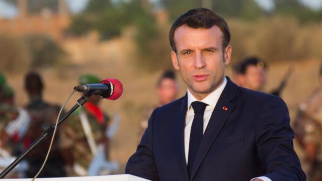 法国总统马克龙在尼日尔首都尼亚美发表讲话（22/12/2019）