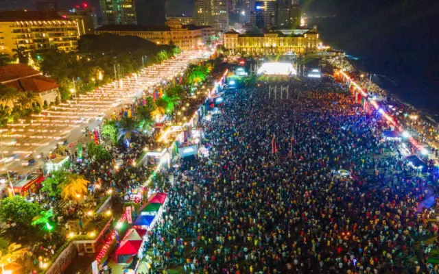 කොළඹ ගාලුමුවදොර පිටියේ පැවති සංගීත සංදර්ශනයක්