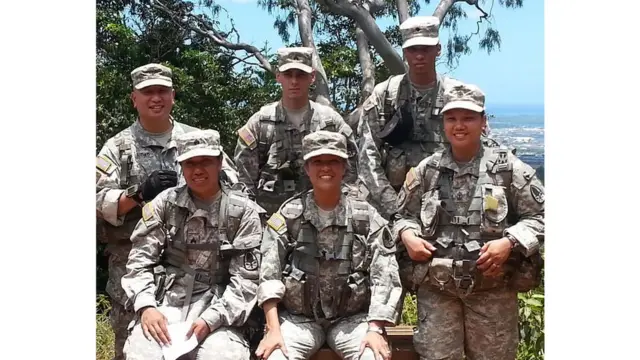 အမျိုးသားတွေနဲ့ ရင်ဘောင်တန်းပြီး အကြမ်းဖက်နှိမ်နင်းရေး စစ်ဆင်ရေးတွေသွားခဲ့တာပါ။