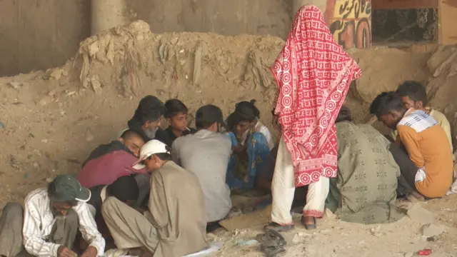 منشیات کے عادی افراد