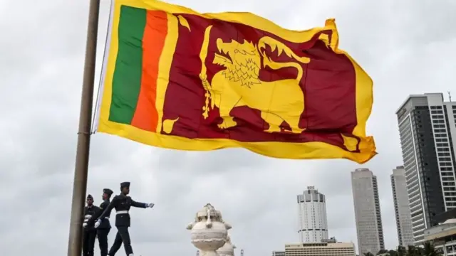 இலங்கை இராணுவத்தை நிர்க்கதிக்குள்ளாக்கும் சர்வதேச அமைப்புக்களின் அங்கத்துவத்திலிருந்து விலக பின்வாங்க போவதில்லை - ஜனாதிபதி