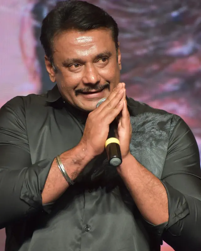 கன்னட நடிகர் தர்ஷன் கைது 