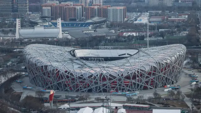 Кышкы олимпиадалык оюндардын ачылыш жана жабылыш салтанаты "Куш уясы” стадионунда болот. 