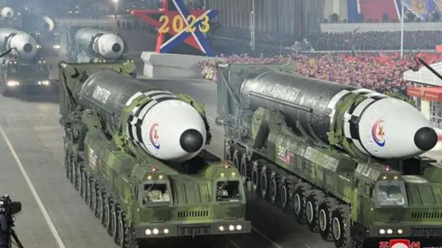 Virusha makombora vilivyoonyeshwa kwenye gwaride