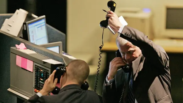 Trabajadores financieros en la City de Londres.