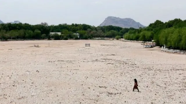 2018లో కరువు కారణంగా నది మొత్తం ఎండిపోయింది