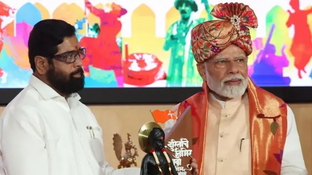 मुख्यमंत्री एकनाथ शिंदे आणि पंतप्रधान नरेंद्र मोदी 