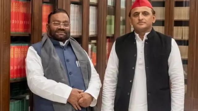 स्वामी प्रसाद मौर्य और अखिलेश यादव