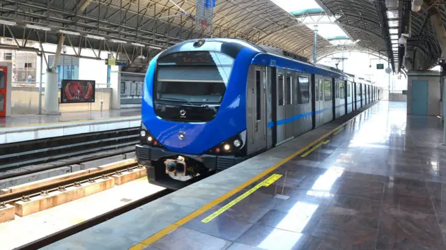 இந்தியா பல்வேறு நகரங்களில் மெட்ரோ ரயில் கட்டமைப்பை உருவாக்குவதற்காக 26 பில்லியன் டாலரை செலவிட்டுள்ளது